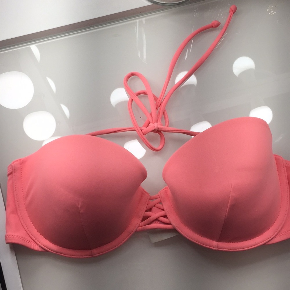 peach Victoria’s secret bikini top